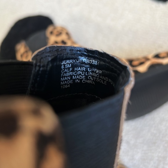 NIB Steve Madden Jerry Leopard Ankle Booties - Picture 4 of 5